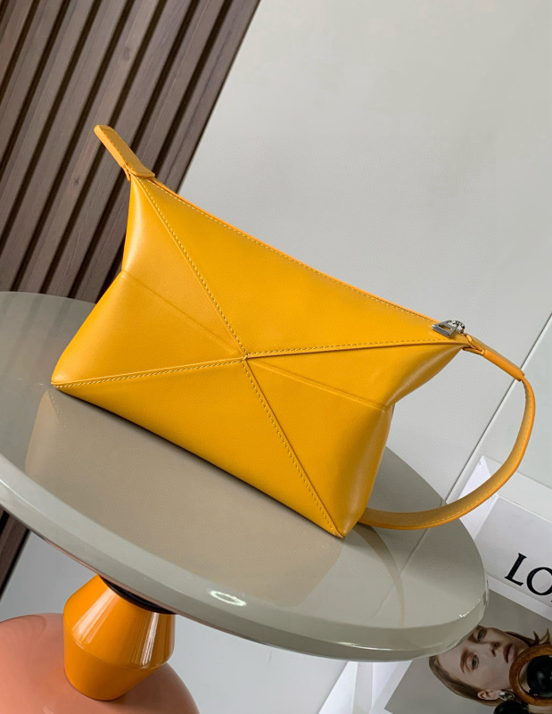 LOEWE 0403