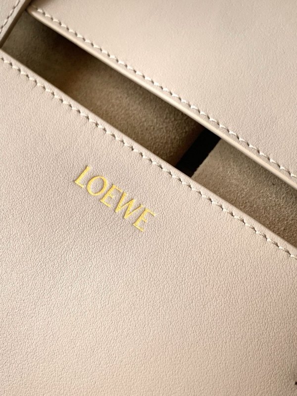 LOEWE 0851
