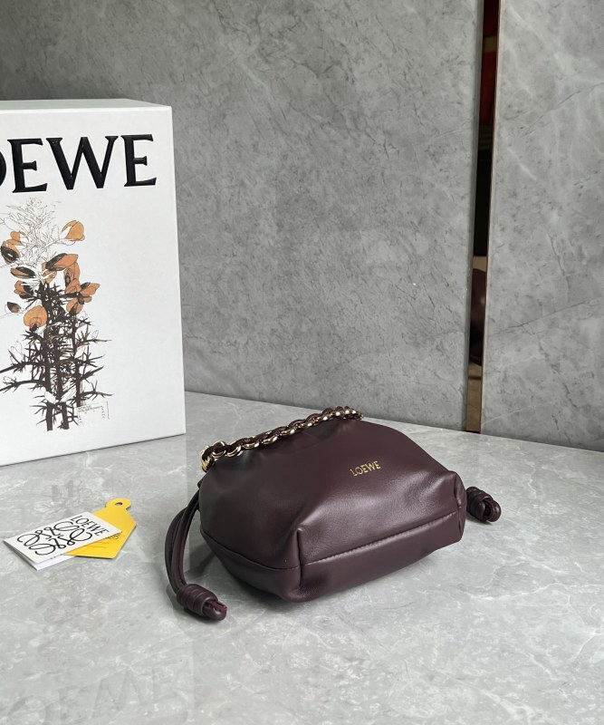 LOEWE 0001