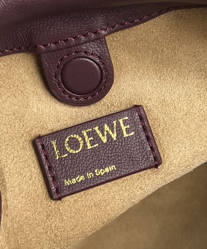 LOEWE 0001