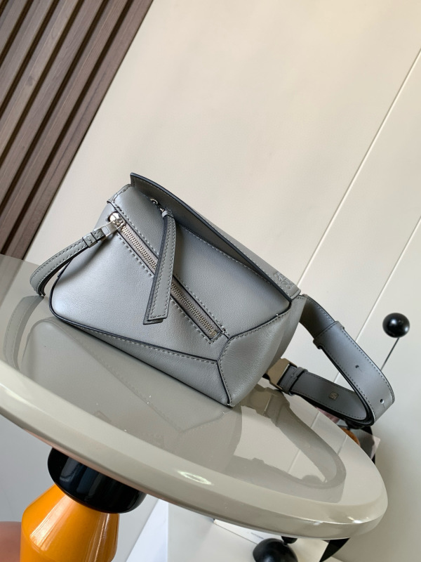 LOEWE 0881