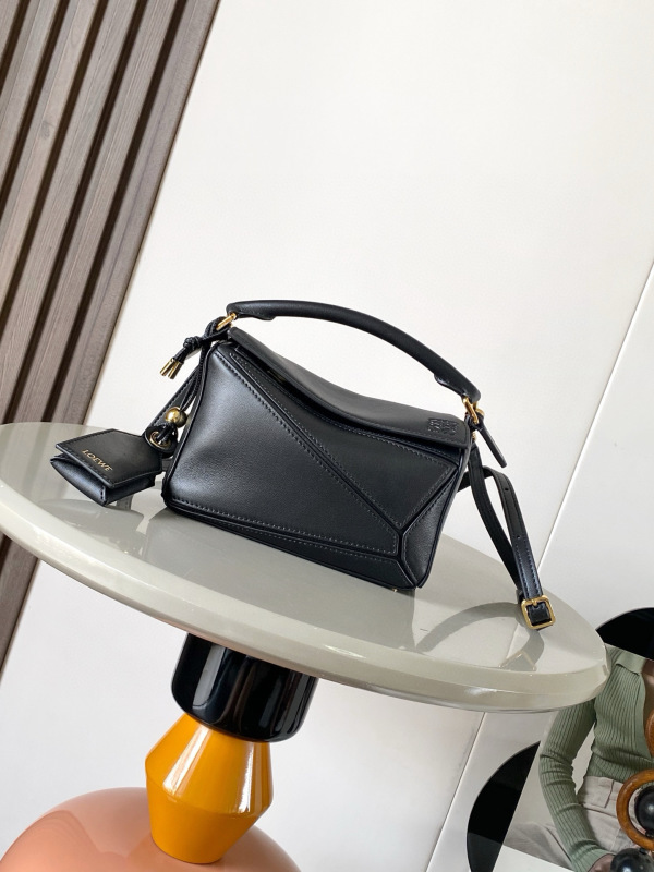 LOEWE 0156