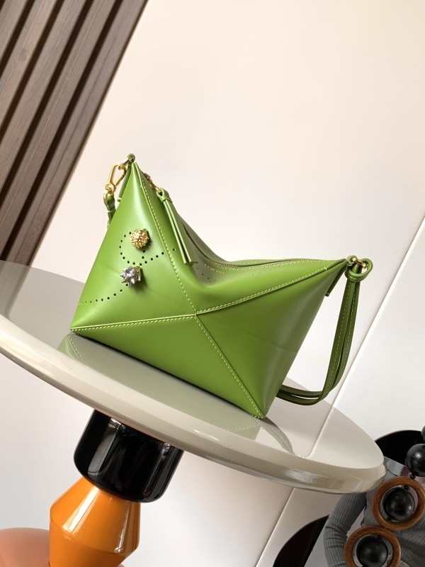 LOEWE 0326