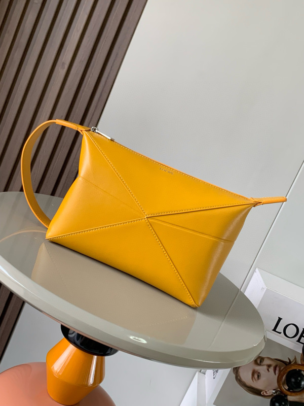 LOEWE 0854