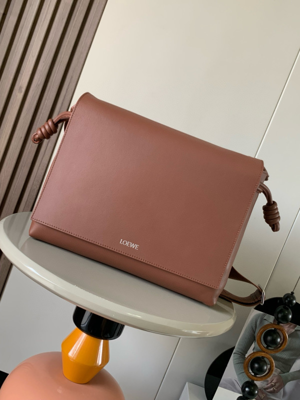 LOEWE 0893