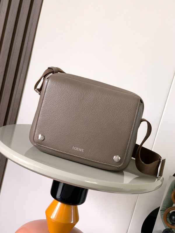 LOEWE 0196
