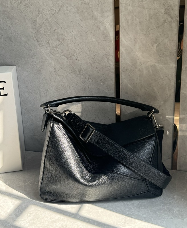 LOEWE 0817