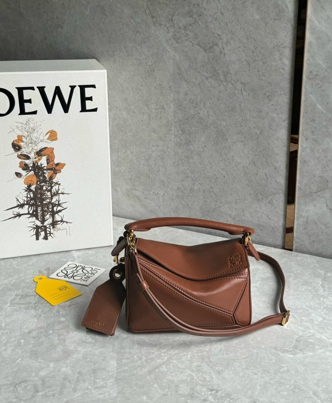 LOEWE 0243