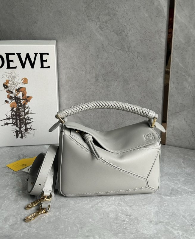 LOEWE 0801