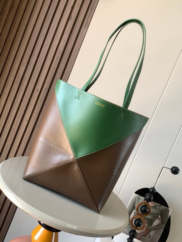 LOEWE 0835