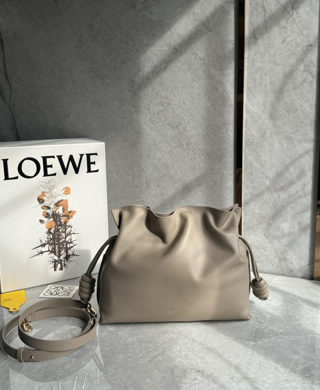 LOEWE 0686