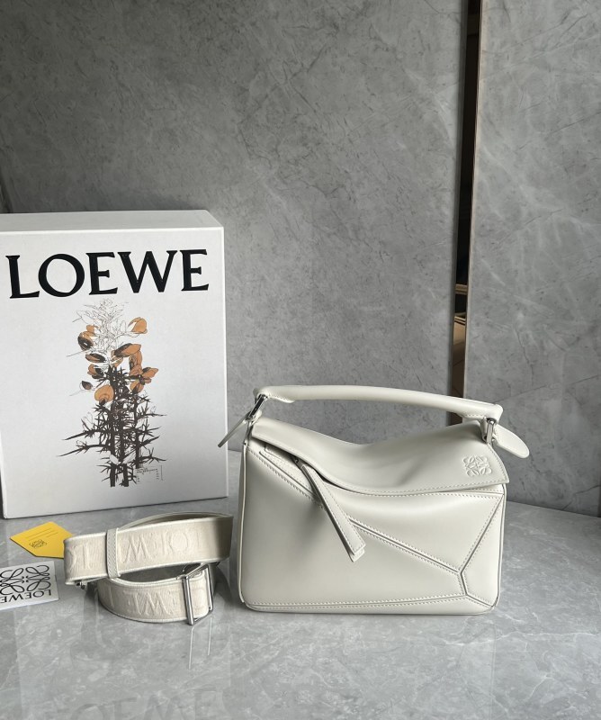 LOEWE 0768