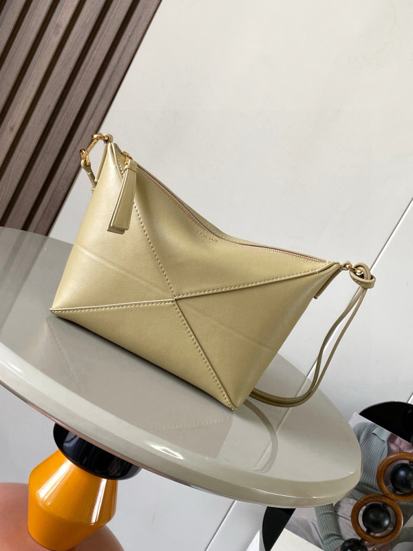 LOEWE 0445