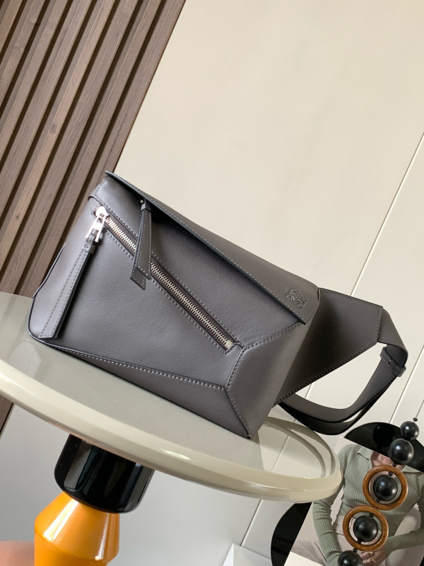 LOEWE 0890