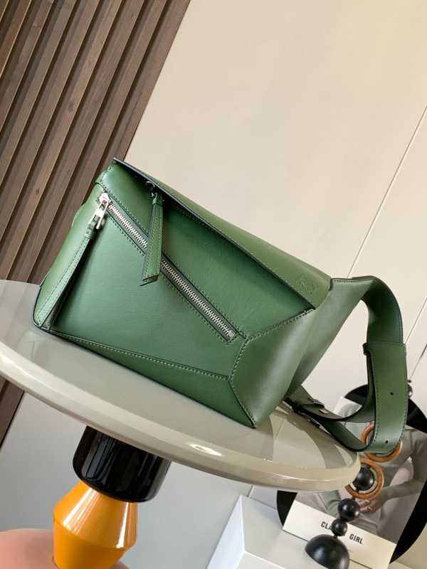 LOEWE 0889
