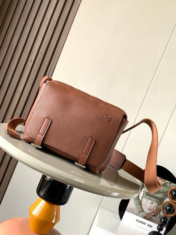 LOEWE 0153