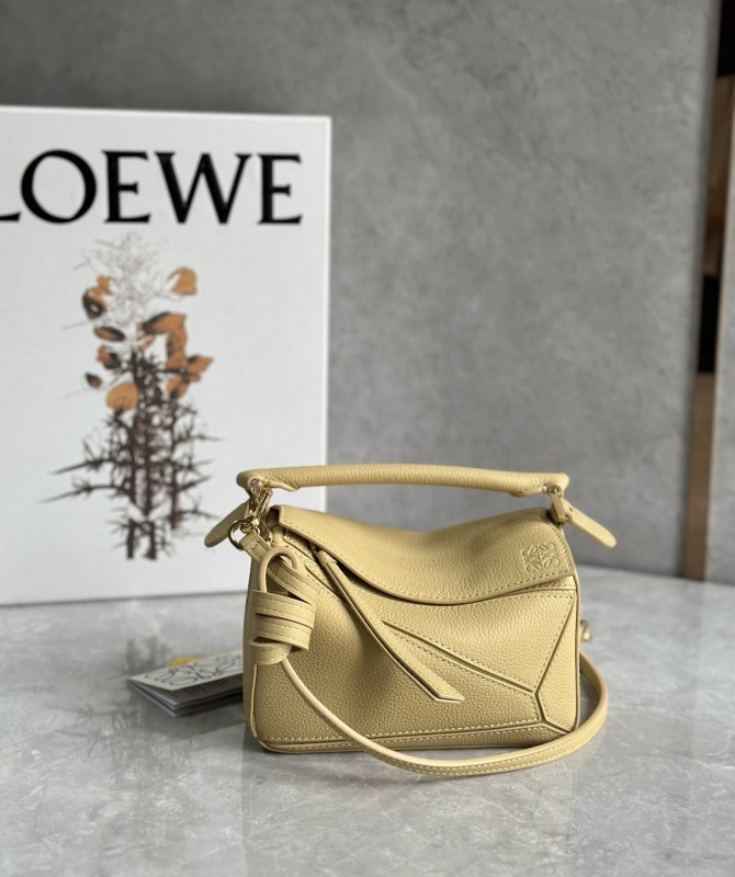 LOEWE 0694