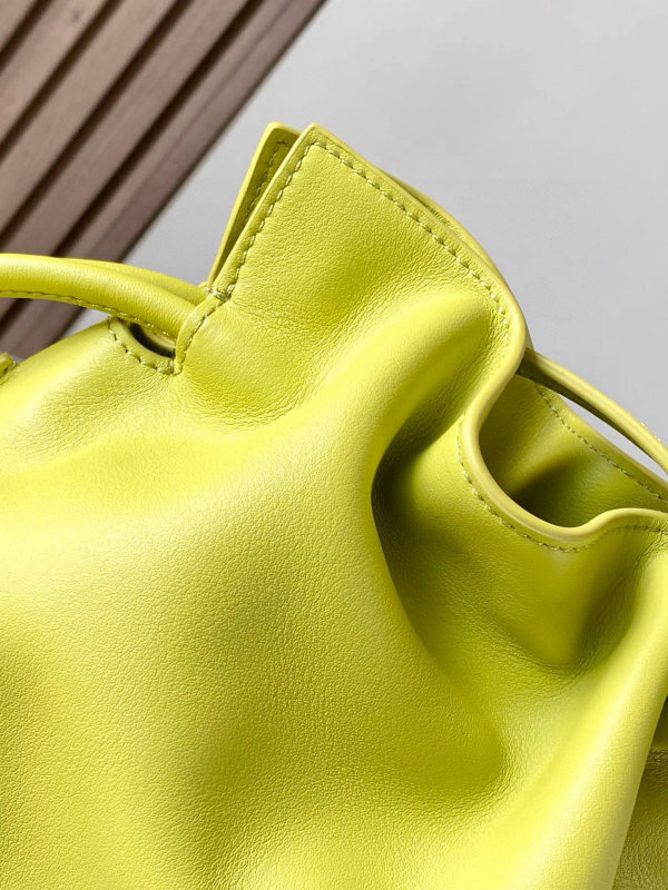 LOEWE 0437