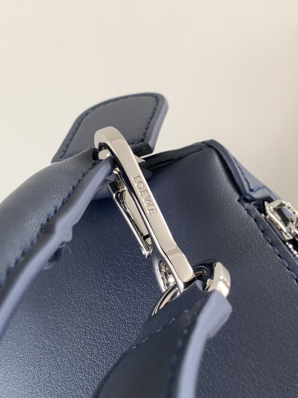 LOEWE 0296