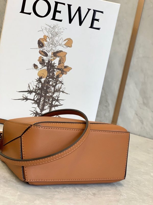 LOEWE 0658