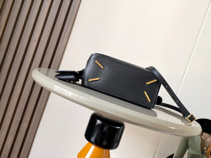LOEWE 0156