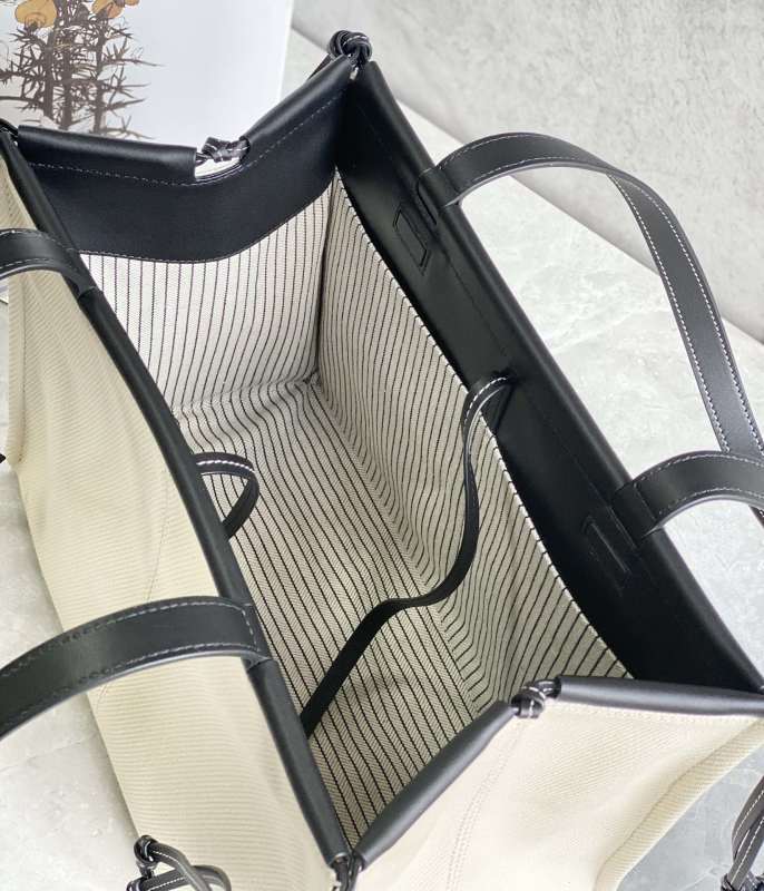 LOEWE 0647