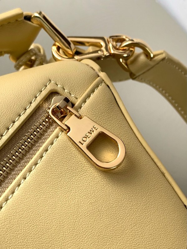 LOEWE 0899