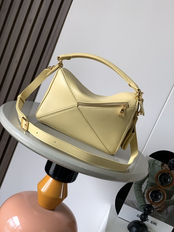 LOEWE 0899
