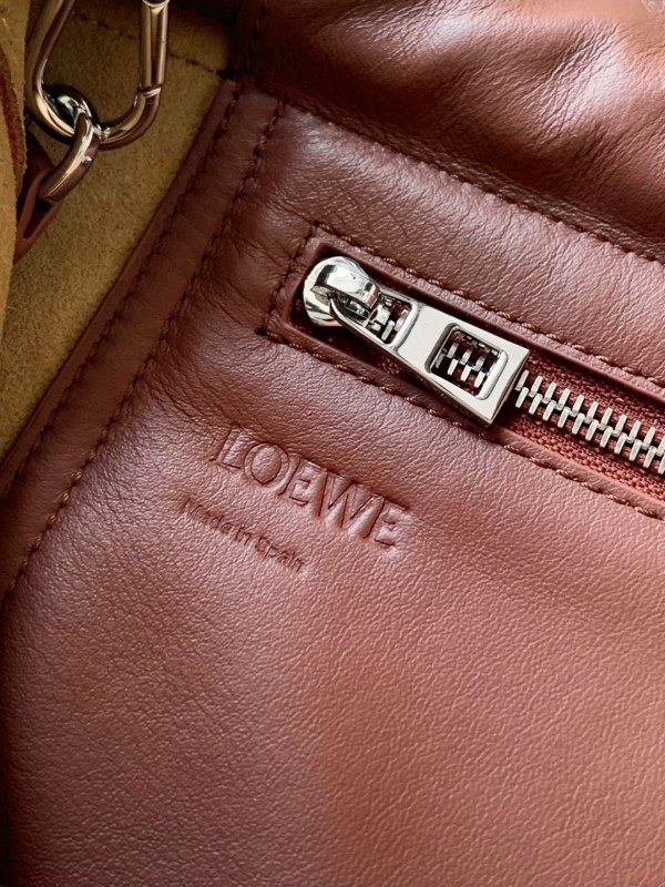 LOEWE 0893