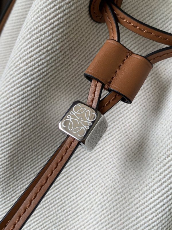 LOEWE 0284