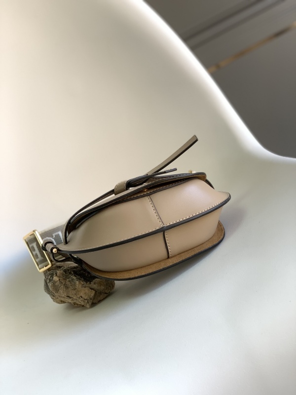 LOEWE 0421