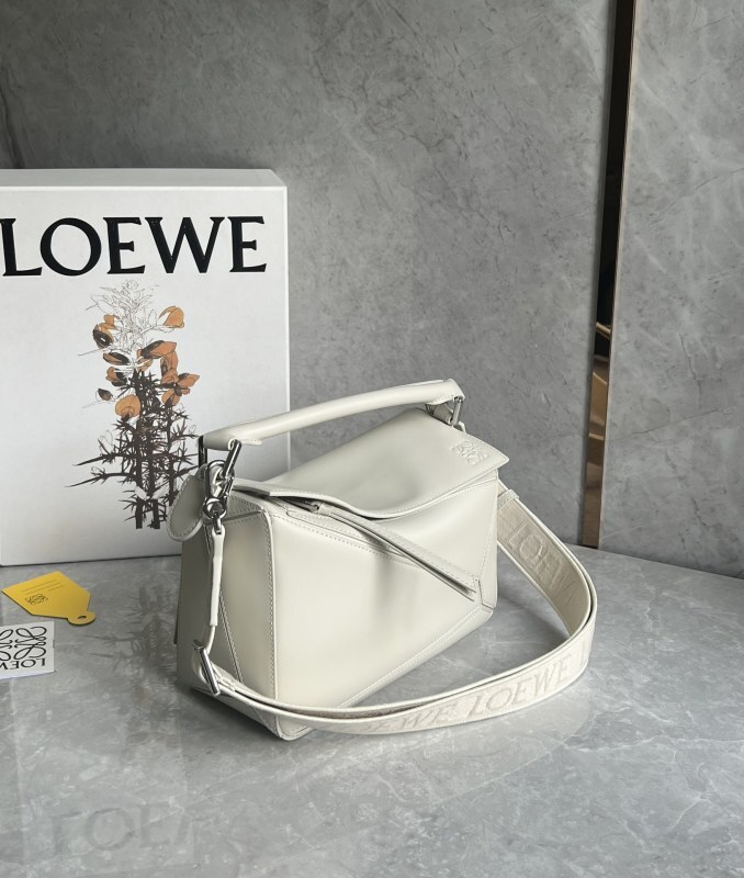 LOEWE 0768