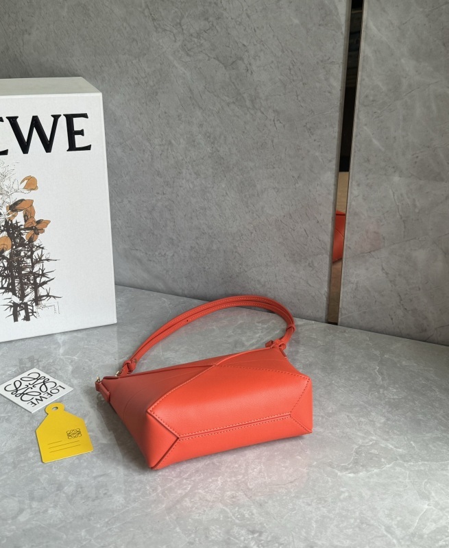 LOEWE 0220