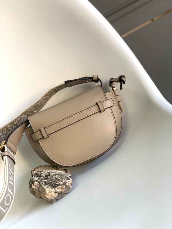 LOEWE 0421