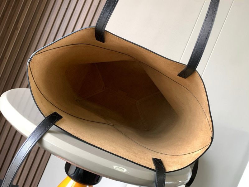 LOEWE 0833