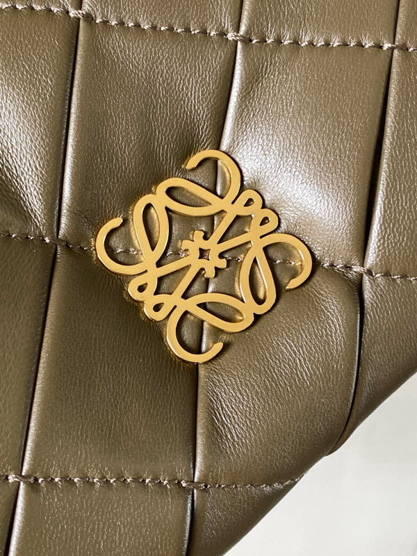 LOEWE 0447
