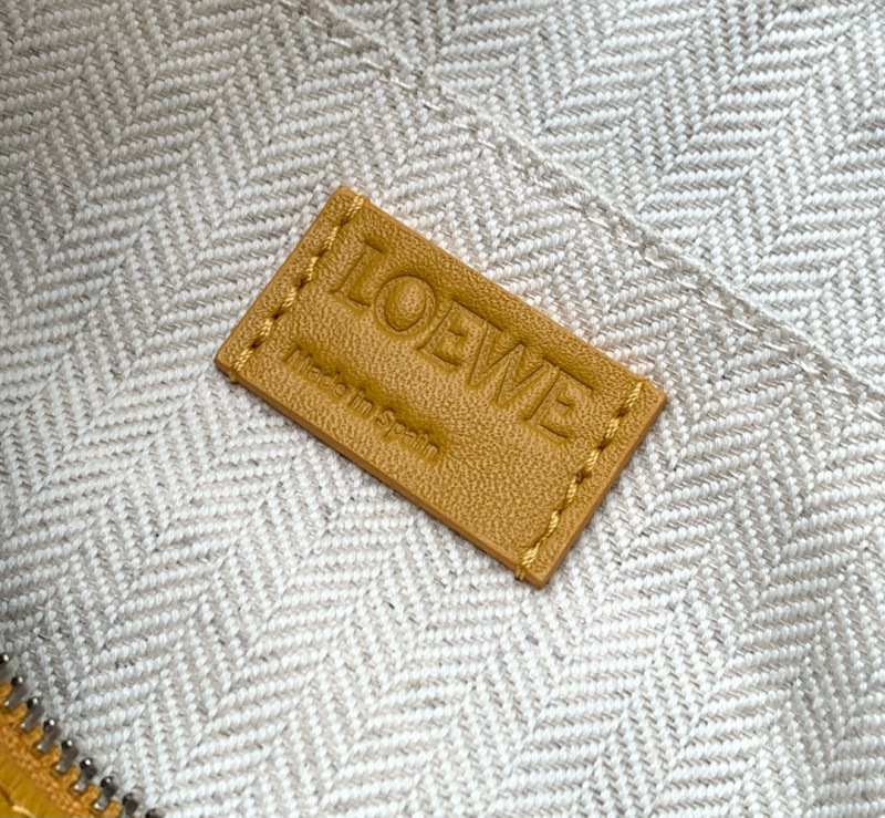 LOEWE 0854