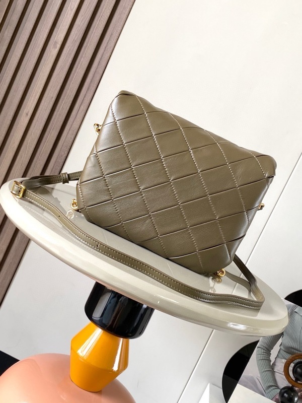 LOEWE 0383