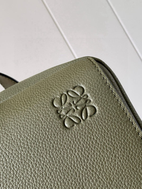 LOEWE 0168