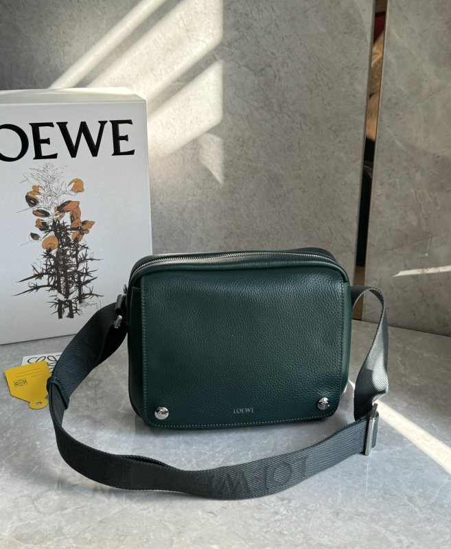 LOEWE 0823