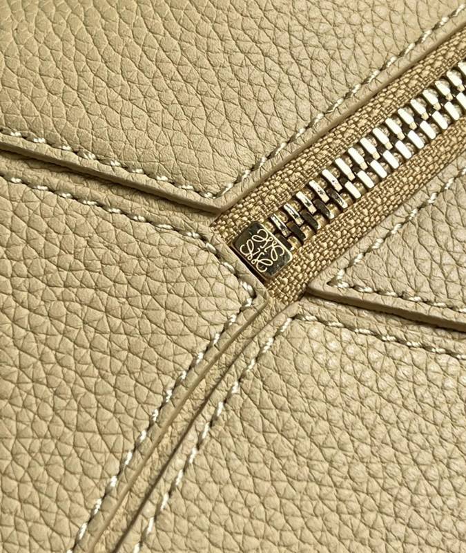 LOEWE 0693