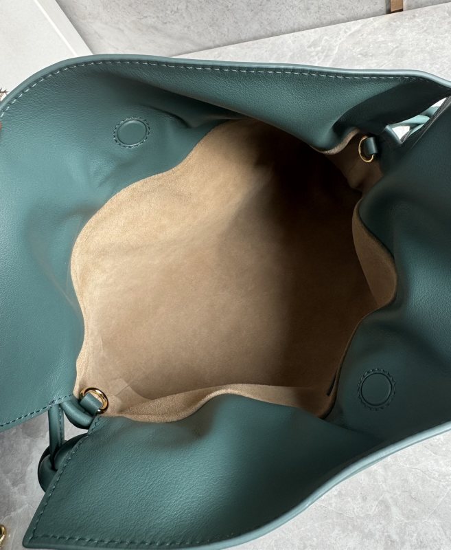 LOEWE 0690