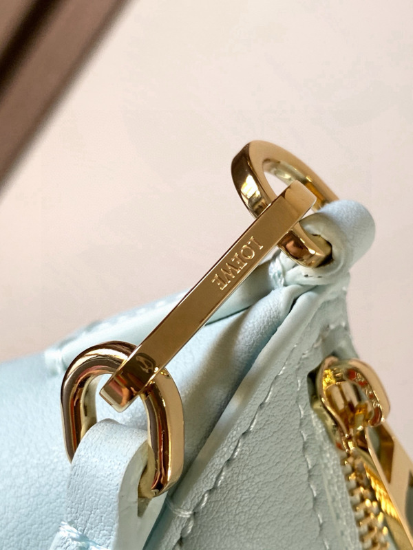 LOEWE 0446