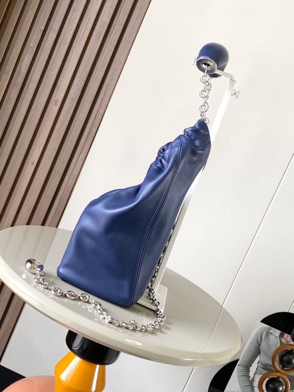 LOEWE 0277