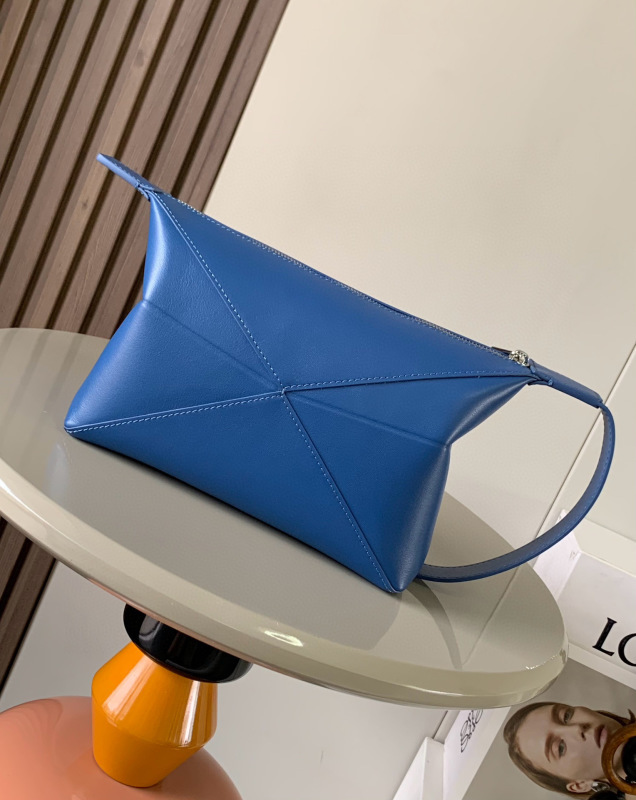LOEWE 0853