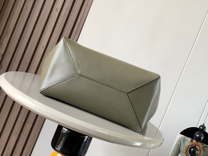 LOEWE 0831