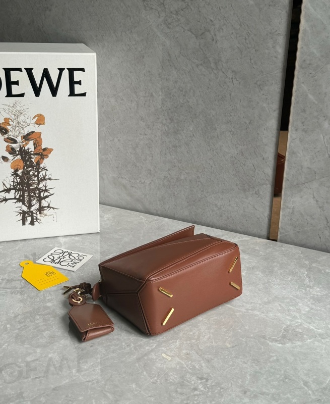 LOEWE 0243