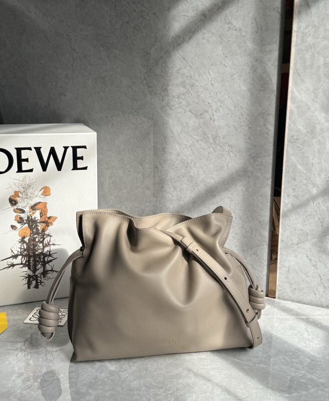 LOEWE 0686