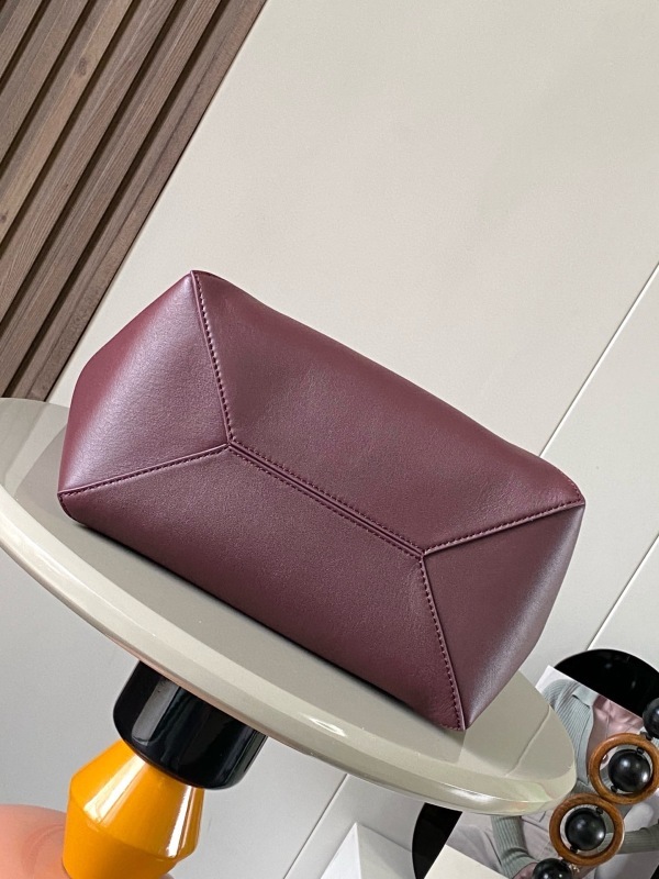LOEWE 0843