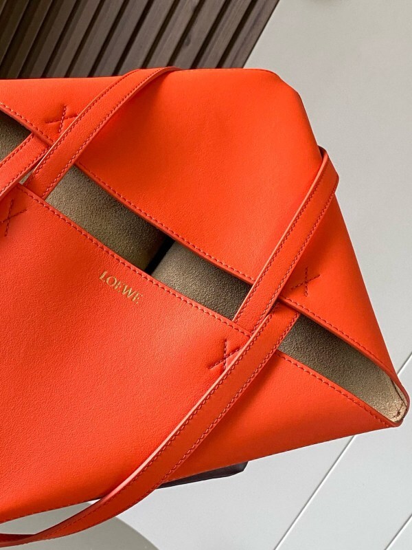 LOEWE 0843